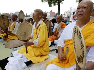 Japanese Buddhist Monks Chantingng