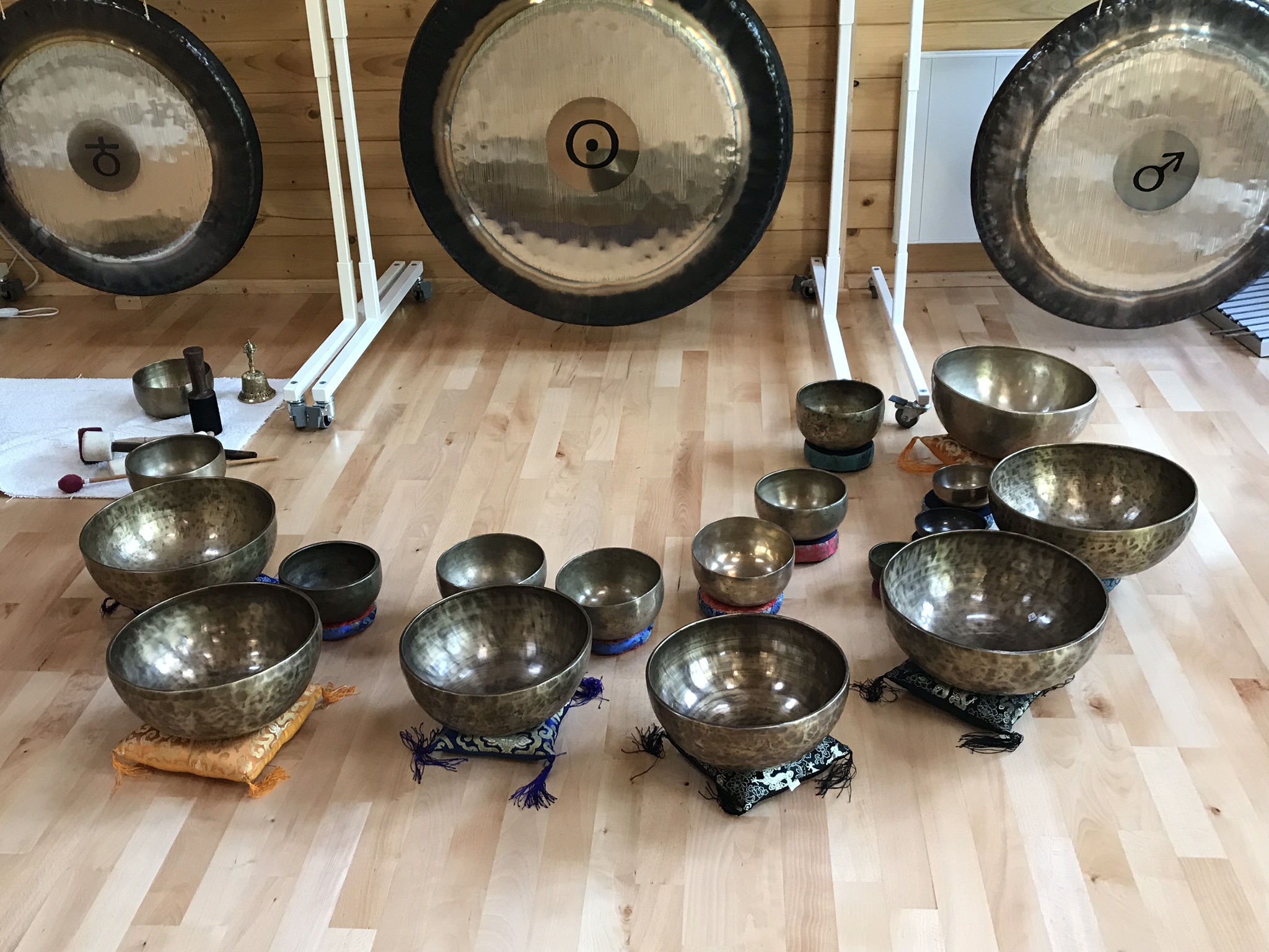 singing bowls